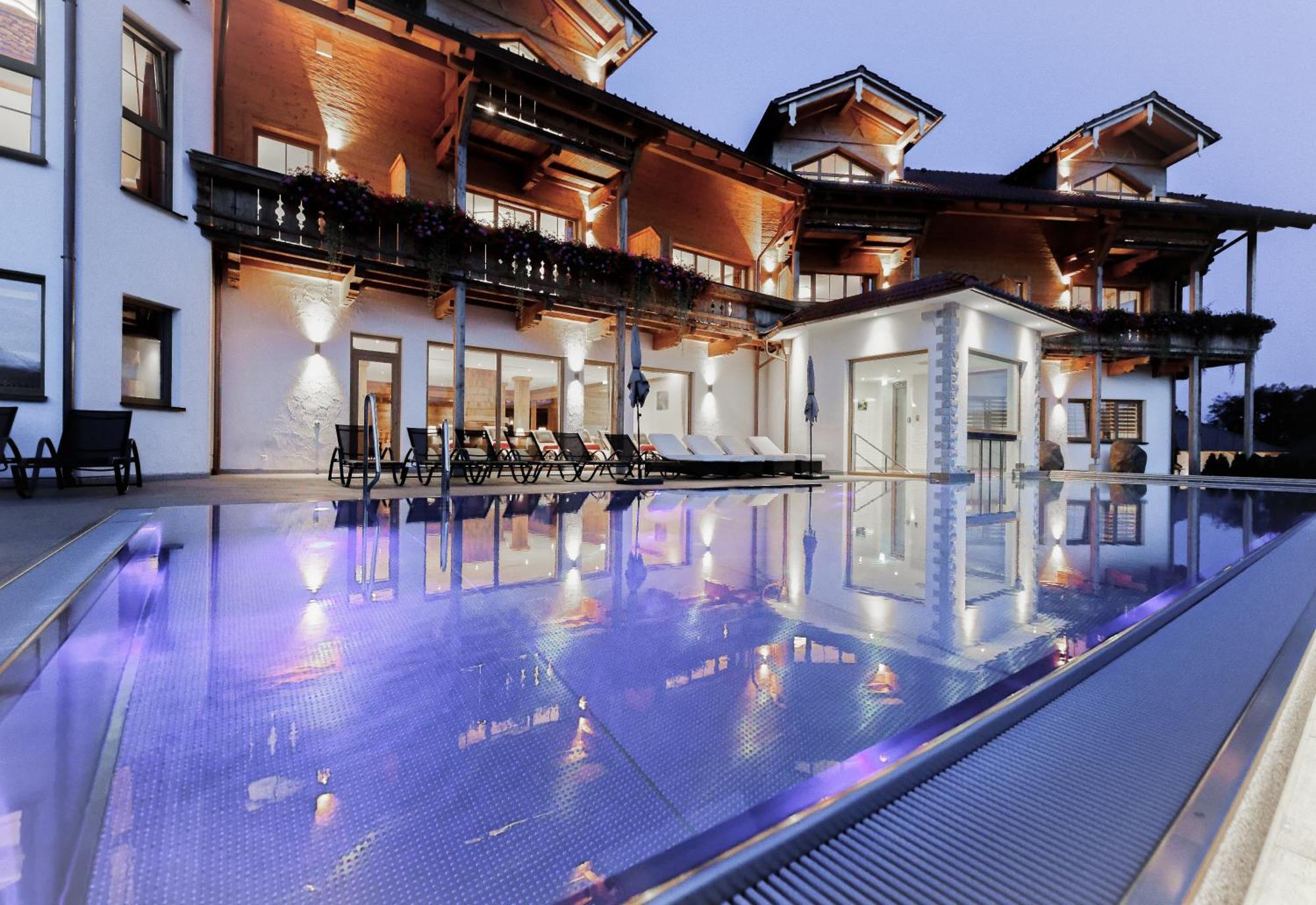 Wellness & Naturhotel Tonihof Langdorf  Екстериор снимка